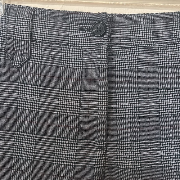CAbi Counsel Trouser in Gray Glen Plaid w/ Red Flare Career Pants - Picture 4 of 10